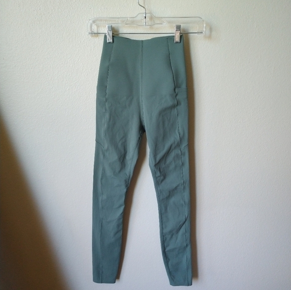 Sweaty Betty High Waisted Power Leggings - Picture 3 of 11